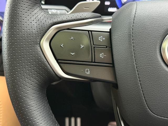 ＮＸ ＮＸ３５０ｈ　Ｆスポーツ　【内装ヘーゼル＆ハイブリッド車】　　１４インチコネクトナビ　パノラマルーフ　デジタルインナーミラー　オレンジキャリパー　寒冷地仕様　パノラミックビューモニター　ブラインドスポットモニター　純正２０ＡＷ（45枚目）