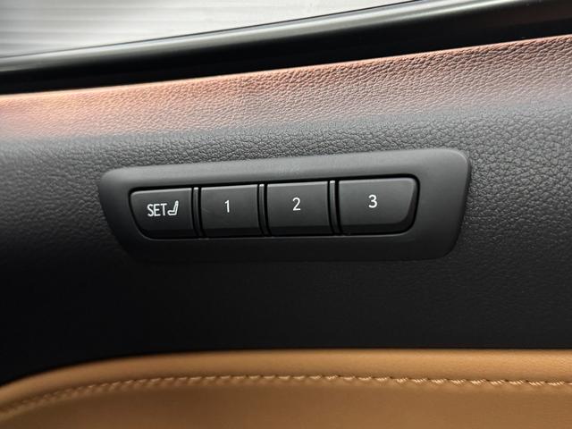 ＮＸ ＮＸ３５０ｈ　Ｆスポーツ　【内装ヘーゼル＆ハイブリッド車】　　１４インチコネクトナビ　パノラマルーフ　デジタルインナーミラー　オレンジキャリパー　寒冷地仕様　パノラミックビューモニター　ブラインドスポットモニター　純正２０ＡＷ（61枚目）