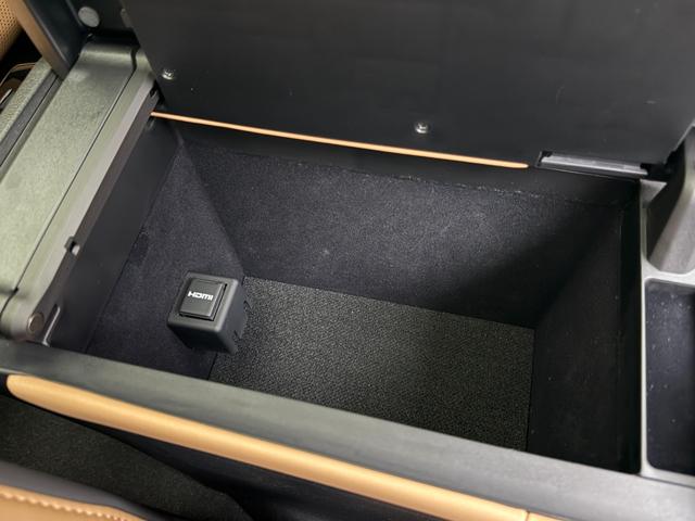 ＮＸ ＮＸ３５０ｈ　Ｆスポーツ　【内装ヘーゼル＆ハイブリッド車】　　１４インチコネクトナビ　パノラマルーフ　デジタルインナーミラー　オレンジキャリパー　寒冷地仕様　パノラミックビューモニター　ブラインドスポットモニター　純正２０ＡＷ（68枚目）