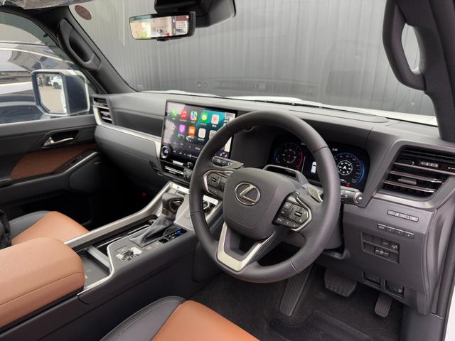 ＧＸ ＧＸ５５０　バージョンＬ　【マークレビンソン付】　内装ブラウン　デジタルインナーミラー　ドライブレコーダー　１４インチコネクトナビ　パノラマルーフ　クールボックス　ＰＶＭ　ＢＳＭ　ヒッチメンバー　パワーバックドア　純正２２ＡＷ（40枚目）