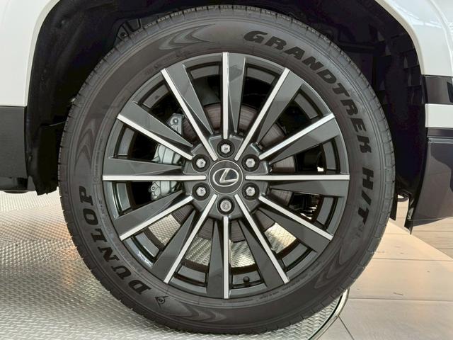 ＧＸ ＧＸ５５０　バージョンＬ　【ＭＯＤＥＬＬＩＳＴＡエアロ付き！】　内装ブラウン　１４インチコネクトナビ　パノラマルーフ　デジタルインナーミラー　前後ドラレコ　クールボックス　置くだけ充電　ＰＶＭ　ＢＳＭ　ＨＤＭＩ　　純正２２ＡＷ（36枚目）