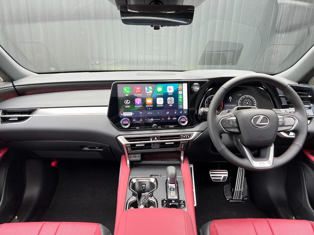 RX RX350 Fスポーツ 【改良後モデル!】 内装レッド 14型コネクトナビ パノラマルーフ 輻射ヒータ デジタルインナーミラー オレンジキャリパー 12.3TFTメーター 寒冷地 ドラレコ 置充電 ルーフレール 純正21AW(38枚目)