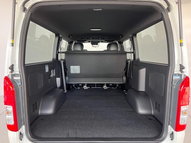 ハイエースバン ロングスーパーＧＬ　ダークプライムＳ　【ディーゼル車】デジタルインナーミラー　パノラミックビューモニター対応　両側電動パワースライドドア　ＬＥＤヘッドライト　ＡＣ１００Ｖ　プッシュスタート　２０ｔｈ記念スカッフプレート　オプション１５ＡＷ（73枚目）