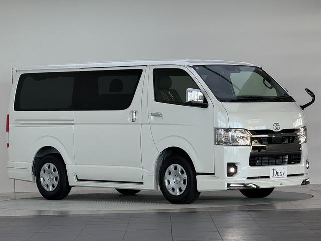 ハイエースバン 　【モデリスタエアロ付＆ディーゼル車】　デジタルインナーミラー　パノラミックビューモニター対応　両側電動パワースライドドア　ＥＴＣ　ＬＥＤヘッドライト　ＡＣ１００Ｖ　プッシュスタート　純正１５インチＡＷ（9枚目）