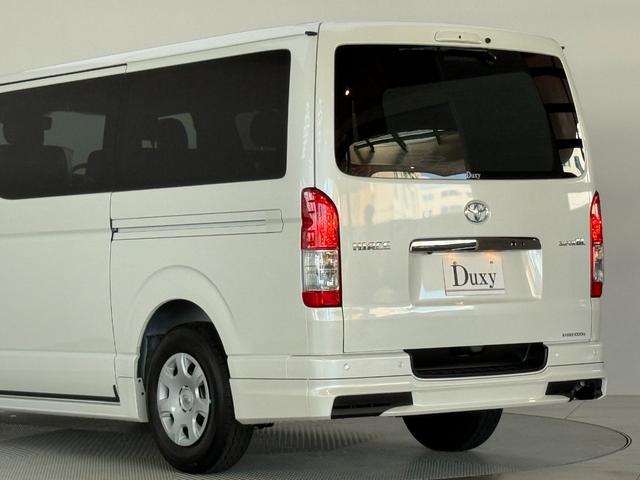 ハイエースバン 　【モデリスタエアロ付＆ディーゼル車】　デジタルインナーミラー　パノラミックビューモニター対応　両側電動パワースライドドア　ＥＴＣ　ＬＥＤヘッドライト　ＡＣ１００Ｖ　プッシュスタート　純正１５インチＡＷ（24枚目）