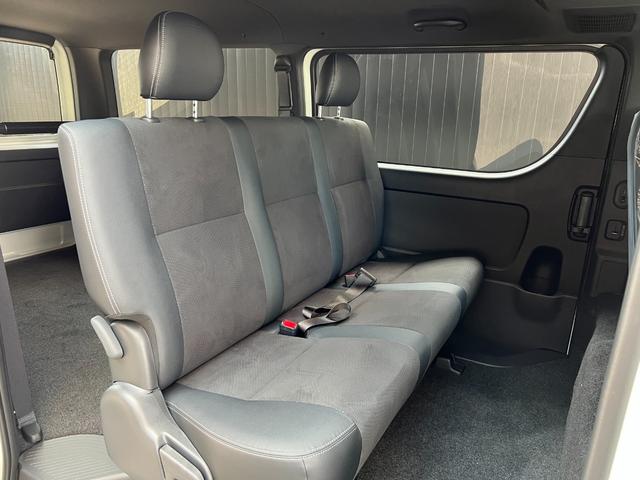 ハイエースバン 　【モデリスタエアロ付＆ディーゼル車】　デジタルインナーミラー　パノラミックビューモニター対応　両側電動パワースライドドア　ＥＴＣ　ＬＥＤヘッドライト　ＡＣ１００Ｖ　プッシュスタート　純正１５インチＡＷ（39枚目）