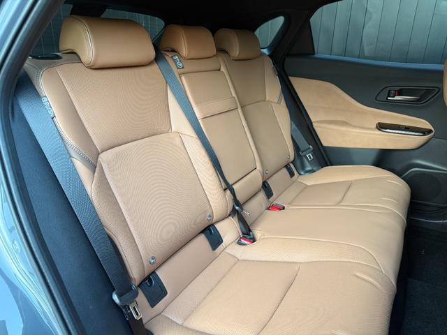 クラウンスポーツ Z 【内装ブラウン】12.3インチコネクトナビ パノラミックビューモニター ブラインドスポットモニター シートエアコン&シートヒーター 寒冷地 レーダークルーズコントロール パワーバックドア 純正21AW(40枚目)