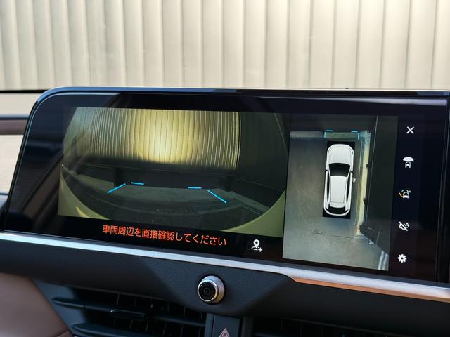 クラウンスポーツ Ｚ　【パノラマルーフ付】　１２．３型コネクトナビ　パノラミックビューモニター　ブラインドスポットモニター　デジタルインナーミラー　シートエアコン＆シートヒーター　ハンズフリーパワーバックドア　純正２１ＡＷ（55枚目）