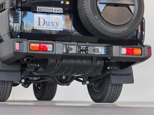 ランドクルーザー７０ ＡＸ　【純正ナビ付き】　丸目ヘッドライト　バックモニター内臓インナーミラー　電動デフロック　　背面タイヤ　リモコンキー　　ヒルスタートアシストコントロール　ダウンヒルスタートコントロール　純正１６インチＡＷ（33枚目）