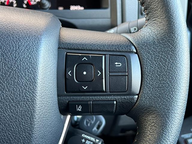 ランドクルーザー７０ ＡＸ　【純正ナビ付き】　丸目ヘッドライト　バックモニター内臓インナーミラー　電動デフロック　　背面タイヤ　リモコンキー　　ヒルスタートアシストコントロール　ダウンヒルスタートコントロール　純正１６インチＡＷ（52枚目）