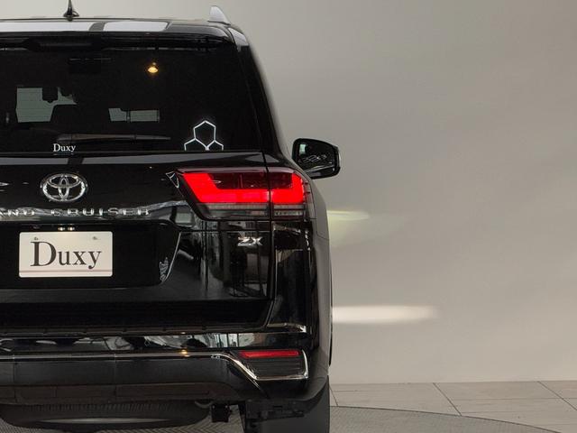 【内装ブラック】１２．３インチＪＢＬプレミアムサウンド　リアエンターテイメントシステム　空気圧センサー　ムーンルーフ　パノラミックビューモニター　ブラインドスポットモニター　ＥＴＣ２．０　純正２０ＡＷ