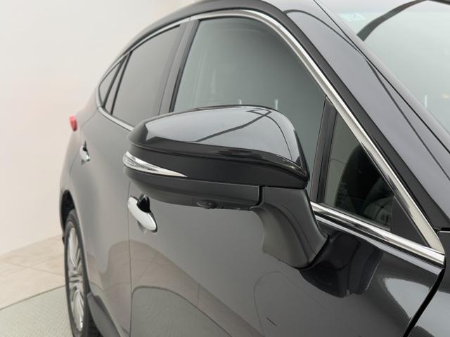 ハリアーハイブリッド Ｚ　【内装ブラック】　　１２．３インチＪＢＬプレミアムサウンド　パノラミックビューモニター　ブラインドスポットモニター　デジタルミラー　オートマチックハイビーム　ＵＳＢ端子　パワーバックドア　純正１９ＡＷ（23枚目）