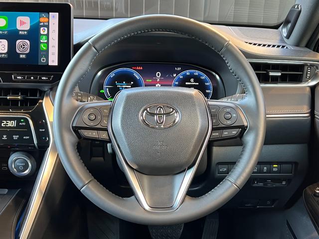 ハリアーハイブリッド Ｚ　【内装ブラック】　　１２．３インチＪＢＬプレミアムサウンド　パノラミックビューモニター　ブラインドスポットモニター　デジタルミラー　オートマチックハイビーム　ＵＳＢ端子　パワーバックドア　純正１９ＡＷ（48枚目）