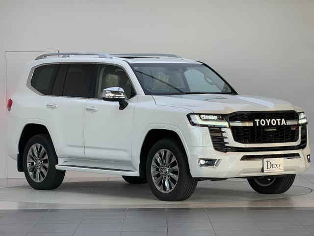 ランドクルーザー ＺＸ　【ディーゼル車】内装ベージュ　１２．３インチＪＢＬプレミアサウンド　サンルーフ　パノラミックビューモニター　寒冷地仕様　ブラインドスポットモニター　ＥＴＣ２．０　パワーバックドア　純正２０インチアルミ（9枚目）