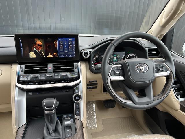 ランドクルーザー ＺＸ　【ディーゼル車】内装ベージュ　１２．３インチＪＢＬプレミアサウンド　サンルーフ　パノラミックビューモニター　寒冷地仕様　ブラインドスポットモニター　ＥＴＣ２．０　パワーバックドア　純正２０インチアルミ（37枚目）