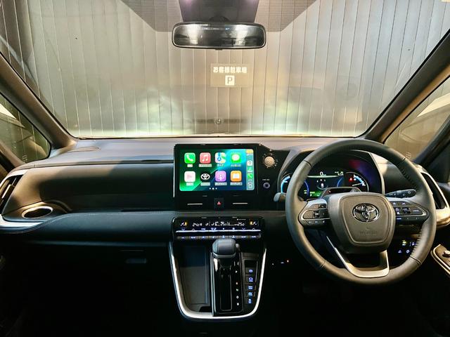 ノア ハイブリッドＳ－Ｚ　【１３．２インチ後席フリップダウンモニター付き】　１０．５型コネクトナビ　快適利便パッケージＨｉ　ブラインドスポットモニター　アドバンストパーク　パワーバックドア　ＣＤ／ＤＶＤ　ＨＤＭＩ　純正１７ＡＷ（39枚目）