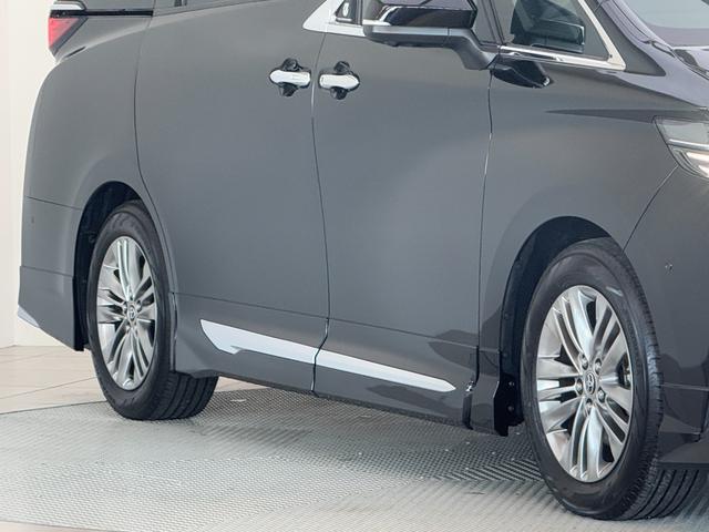 アルファード Z 【モデリスタエアロ付】 14インチコネクトナビ 13.2インチ後席フリップダウンモニター 左右独立ムーンルーフ デジタルミラー トヨタチームメイト ユニバーサルステップ PVM BSM 純正18AW(17枚目)