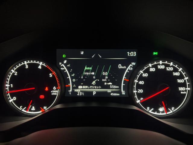 ランドクルーザー ＺＸ　【ディーゼル車】　　内装ベージュ　１２．３インチＪＢＬプレミアムサウンド　リアエンターテイメントシステム　クールボックス　電動デフロック　ルーフレールシルバー　寒冷地仕様　ＰＶＭ　ＢＳＭ　純正２０ＡＷ（43枚目）