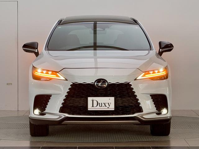 ＲＸ ＲＸ３５０　Ｆスポーツ　【マークレビンソン】　内装レッド　１４型コネクトナビ　パノラマルーフ　デジタルミラー　オレンジキャリパー　置くだけ充電　ドライブレコーダー　チームメイト　ＰＶＭ　ＢＳＭ　パワーバックドア　純正２１ＡＷ（12枚目）