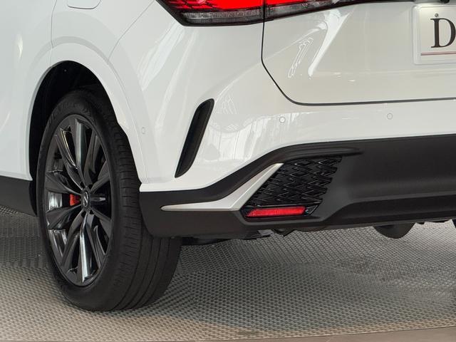 ＲＸ ＲＸ３５０　Ｆスポーツ　【マークレビンソン】　内装レッド　１４型コネクトナビ　パノラマルーフ　デジタルミラー　オレンジキャリパー　置くだけ充電　ドライブレコーダー　チームメイト　ＰＶＭ　ＢＳＭ　パワーバックドア　純正２１ＡＷ（26枚目）
