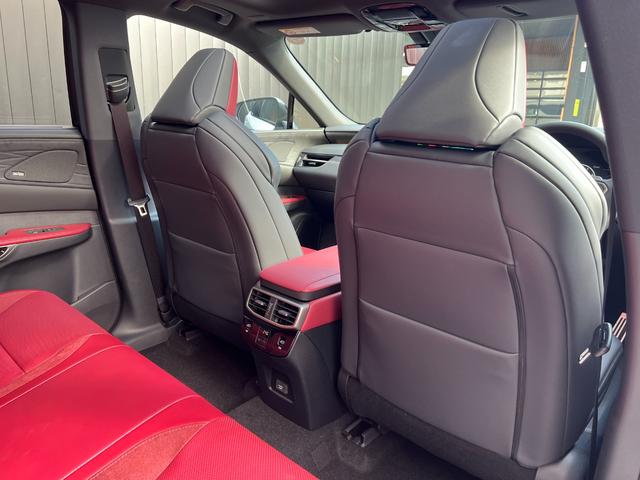 ＲＸ ＲＸ３５０　Ｆスポーツ　【マークレビンソン】　内装レッド　１４型コネクトナビ　パノラマルーフ　デジタルミラー　オレンジキャリパー　置くだけ充電　ドライブレコーダー　チームメイト　ＰＶＭ　ＢＳＭ　パワーバックドア　純正２１ＡＷ（41枚目）