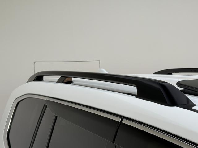 ランドクルーザー ＺＸ　【改良型モデル】　内装ベージュ　１２．３インチＪＢＬプレミアムサウンド　ブラックルーフレール　ムーンルーフ　パノラミックビューモニター　ブラインドスポットモニター　ＥＴＣ２．０　ＨＤＭＩ　純正２０ＡＷ（23枚目）