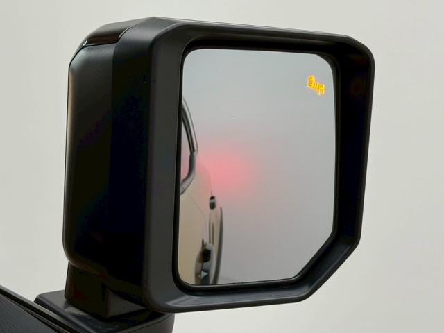 ランドクルーザー２５０ ＺＸファーストエディション　【ファーストエディション】　内装ブラウン　丸目ヘッドライト　１２．３インチＪＢＬコネクトナビ　チームメイト　　デジタルインナーミラー　サンルーフ　電動デフロック　置き充電　シートメモリー　純正１８ＡＷ（25枚目）