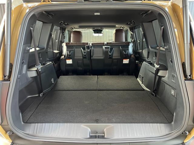 ランドクルーザー２５０ ＺＸファーストエディション　【ファーストエディション】　内装ブラウン　丸目ヘッドライト　１２．３インチＪＢＬコネクトナビ　チームメイト　　デジタルインナーミラー　サンルーフ　電動デフロック　置き充電　シートメモリー　純正１８ＡＷ（74枚目）