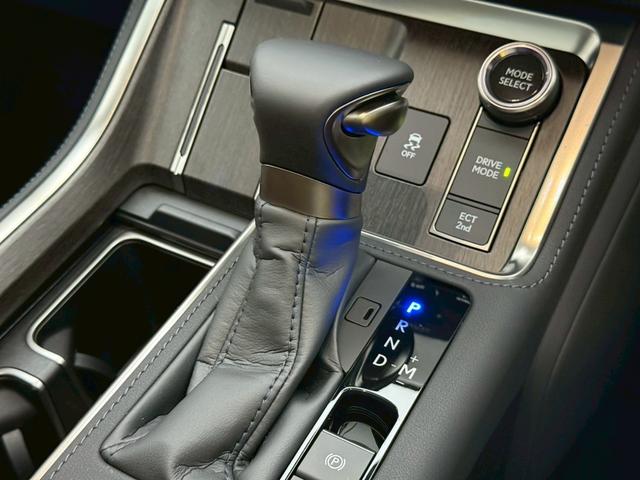 ＧＸ ＧＸ５５０　バージョンＬ　【ＭＯＤＥＬＬＩＳＴＡエアロ付き！】　内装ブラウン　１４インチコネクトナビ　パノラマルーフ　デジタルインナーミラー　前後ドラレコ　クールボックス　置くだけ充電　ＰＶＭ　ＢＳＭ　ＨＤＭＩ　　純正２２ＡＷ（64枚目）