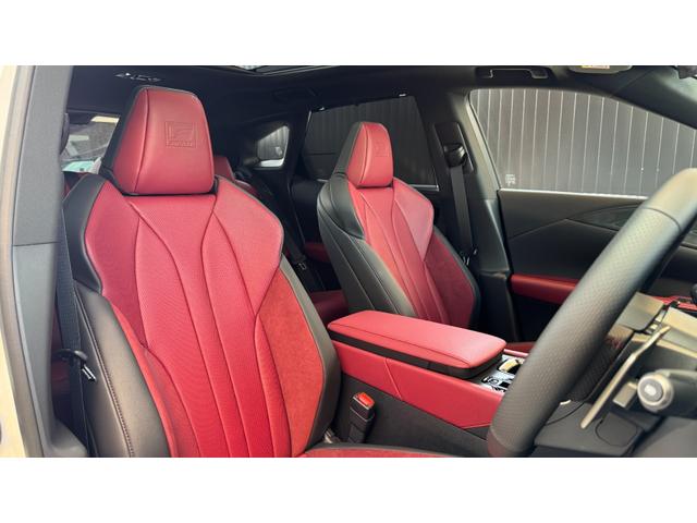 ＲＸ ＲＸ３５０　Ｆスポーツ　【改モデル】　内装レッド　　１４インチコネクトナビ　パノラマルーフ　デジタルインナーミラー　オレンジキャリパー　チームメイト　パノラミックビューモニター　ブラインドスポットモニター　純正２１インチＡＷ（36枚目）