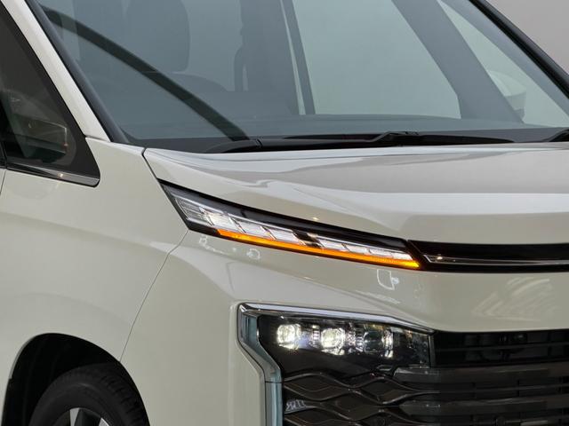 ヴォクシー Ｓ－Ｚ　【アドバンストパーク】１０．５インチコネクトナビ　快適利便パッケージＨｉ　デジタルインナーミラー　ブラインドスポットモニター　パノラミックビューモニター　パワーバックドア　ＣＤ／ＤＶＤ　純正１７型ＡＷ（20枚目）