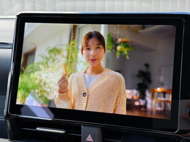 ヴォクシー Ｓ－Ｚ　【アドバンストパーク】１０．５インチコネクトナビ　快適利便パッケージＨｉ　デジタルインナーミラー　ブラインドスポットモニター　パノラミックビューモニター　パワーバックドア　ＣＤ／ＤＶＤ　純正１７型ＡＷ（58枚目）