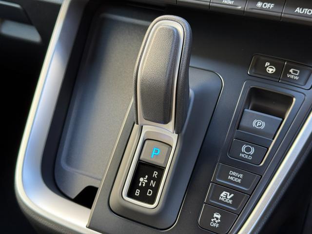 ヴォクシー Ｓ－Ｚ　【アドバンストパーク】１０．５インチコネクトナビ　快適利便パッケージＨｉ　デジタルインナーミラー　ブラインドスポットモニター　パノラミックビューモニター　パワーバックドア　ＣＤ／ＤＶＤ　純正１７型ＡＷ（63枚目）