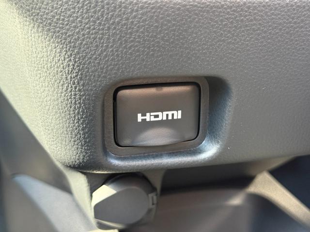 ヴォクシー Ｓ－Ｚ　【アドバンストパーク】１０．５インチコネクトナビ　快適利便パッケージＨｉ　デジタルインナーミラー　ブラインドスポットモニター　パノラミックビューモニター　パワーバックドア　ＣＤ／ＤＶＤ　純正１７型ＡＷ（66枚目）