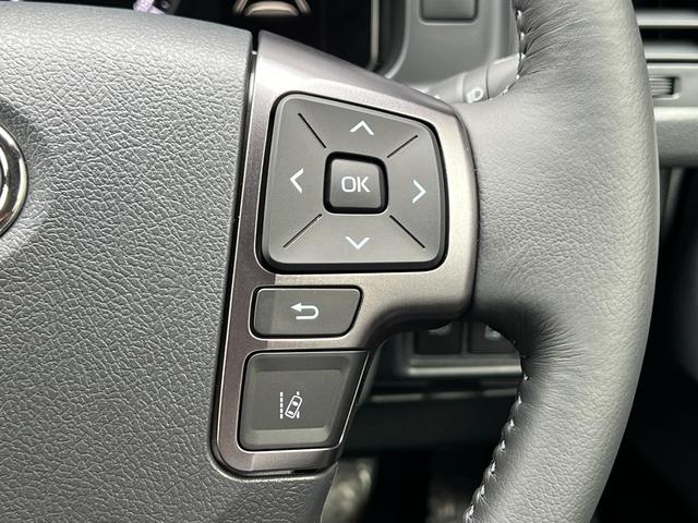 ハイエースバン 【純正ナビ付き】 デジタルインナーミラー パノラミックビューモニター対応 両側電動パワースライドドア LEDヘッドライト アクセサリーコンセント プッシュスタート 寒冷地 ETC 純正15インチAW(53枚目)