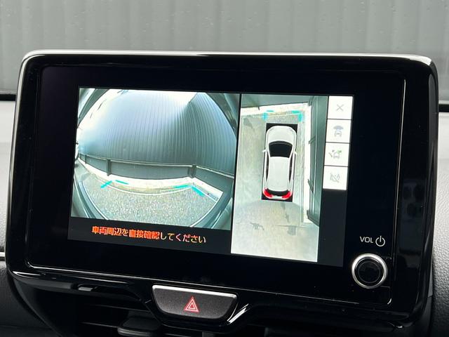 ヤリスクロス ハイブリッドＺ　ウルバーノ　【内装ブラック】　８インチコネクトテットナビ　パノラミックビューモニタ－　ブラインドスポットモニター　ステアリングヒーター　シートヒーター　アクセサリーコンセント　ＨＤＭＩ入力端子　純正１８インチＡＷ（58枚目）