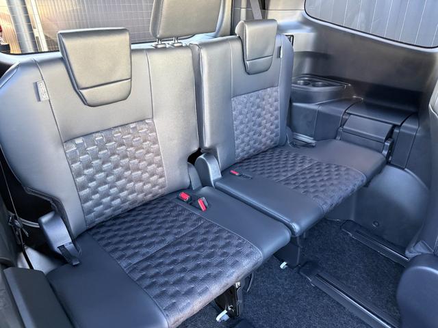 ヴォクシー ハイブリッドS-Z 【パノラミックビューモニター】10.5インチディスプレイオーディオ ブラインドスポットモニター 快適利便パッケージHi トヨタチームメイト アドバンストパーク 電動パワーバックドア 純正17インチAW(46枚目)