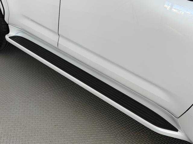 ランドクルーザー ＺＸ　【内装ベージュ×モデリスタエアロ】　１２．３インチＪＢＬプレミアサウンド　リアエンターテイメントシステム　空気圧センサー　クールＢＯＸ　パノラミックビューモニター　デジタルインナーミラー　純正２０ＡＷ（23枚目）