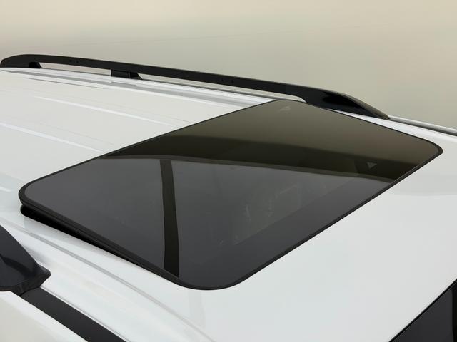 ランドクルーザー ＺＸ　【内装ベージュ×モデリスタエアロ】　１２．３インチＪＢＬプレミアサウンド　リアエンターテイメントシステム　空気圧センサー　クールＢＯＸ　パノラミックビューモニター　デジタルインナーミラー　純正２０ＡＷ（28枚目）