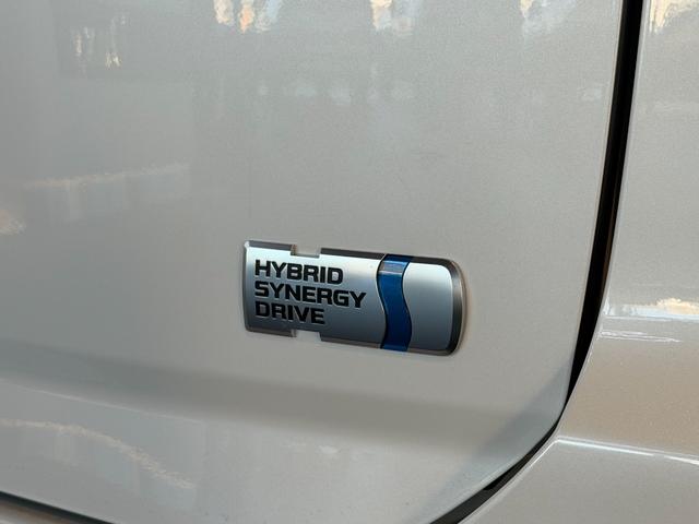 ヴォクシー ハイブリッドＳ－Ｚ　【１３．２インチ後席モニター付】　１０．５インチコネクテットナビ　モデリスタエアロ＋リヤスポイラー＋グリル　ＰＶＭ　ＢＳＭ　快適利便パッケージＨｉ　トヨタチームメイト　アドバンストパーク　純正１７ＡＷ（32枚目）