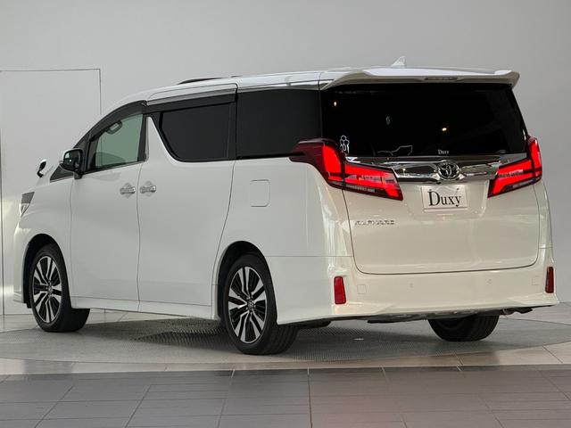 アルファード ２．５Ｓ　Ｃパッケージ　【後席モニター付き】　９型純正ナビ　ツインムーンルーフ　デジタルミラー　フルセグＴＶ　バックカメラ　両側電動スライドドア　ステアリングヒーター　ＥＴＣ　シートメモリー　パワーシート　純正１８インチＡＷ（10枚目）