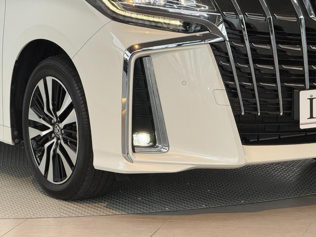 アルファード ２．５Ｓ　Ｃパッケージ　【後席モニター付き】　９型純正ナビ　ツインムーンルーフ　デジタルミラー　フルセグＴＶ　バックカメラ　両側電動スライドドア　ステアリングヒーター　ＥＴＣ　シートメモリー　パワーシート　純正１８インチＡＷ（22枚目）