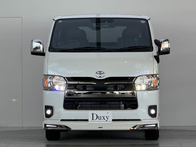 ハイエースバン 　【モデリスタエアロ付＆ディーゼル車】　デジタルインナーミラー　パノラミックビューモニター対応　両側電動パワースライドドア　ＥＴＣ　ＬＥＤヘッドライト　ＡＣ１００Ｖ　プッシュスタート　純正１５インチＡＷ（4枚目）