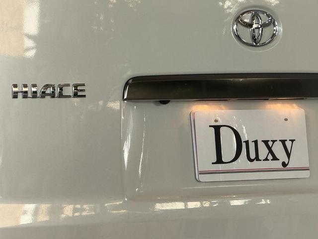 ハイエースバン ロングスーパーＧＬ　ダークプライムＳ　【ディーゼル車】デジタルインナーミラー　パノラミックビューモニター対応　両側電動パワースライドドア　ＬＥＤヘッドライト　ＡＣ１００Ｖ　プッシュスタート　２０ｔｈ記念スカッフプレート　オプション１５ＡＷ（24枚目）