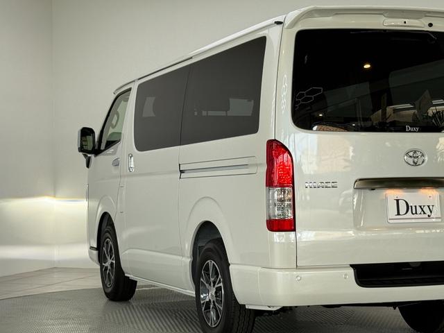 ハイエースバン ロングスーパーＧＬ　ダークプライムＳ　【ディーゼル車】デジタルインナーミラー　パノラミックビューモニター対応　両側電動パワースライドドア　ＬＥＤヘッドライト　ＡＣ１００Ｖ　プッシュスタート　２０ｔｈ記念スカッフプレート　オプション１５ＡＷ（30枚目）