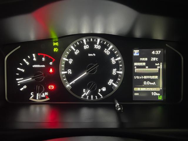 ハイエースバン ロングスーパーＧＬ　ダークプライムＳ　【ディーゼル車】デジタルインナーミラー　パノラミックビューモニター対応　両側電動パワースライドドア　ＬＥＤヘッドライト　ＡＣ１００Ｖ　プッシュスタート　２０ｔｈ記念スカッフプレート　オプション１５ＡＷ（41枚目）