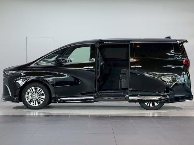 アルファード Z 【後席モニター&モデリスタエアロ付!】14型コネクトナビ 左右独立ムーンルーフ デジタルミラー トヨタチームメイト カラーヘッドアップディスプレイ ユニバーサルステップ PVM BSM 純正18AW(16枚目)