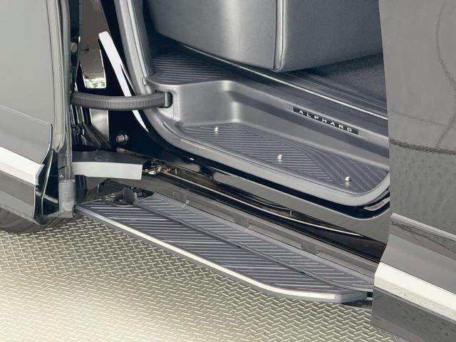 アルファード Z 【後席モニター&モデリスタエアロ付!】14型コネクトナビ 左右独立ムーンルーフ デジタルミラー トヨタチームメイト カラーヘッドアップディスプレイ ユニバーサルステップ PVM BSM 純正18AW(27枚目)