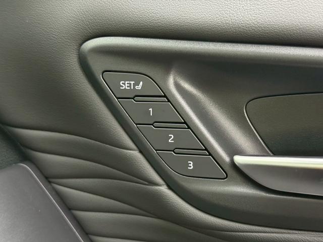 アルファード Z 【後席モニター&モデリスタエアロ付!】14型コネクトナビ 左右独立ムーンルーフ デジタルミラー トヨタチームメイト カラーヘッドアップディスプレイ ユニバーサルステップ PVM BSM 純正18AW(67枚目)