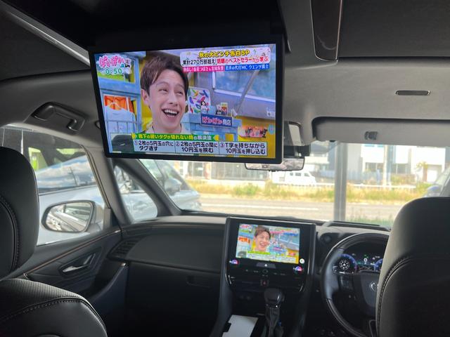 アルファード Z 【後席モニター&モデリスタエアロ付!】14型コネクトナビ 左右独立ムーンルーフ デジタルミラー トヨタチームメイト カラーヘッドアップディスプレイ ユニバーサルステップ PVM BSM 純正18AW(72枚目)